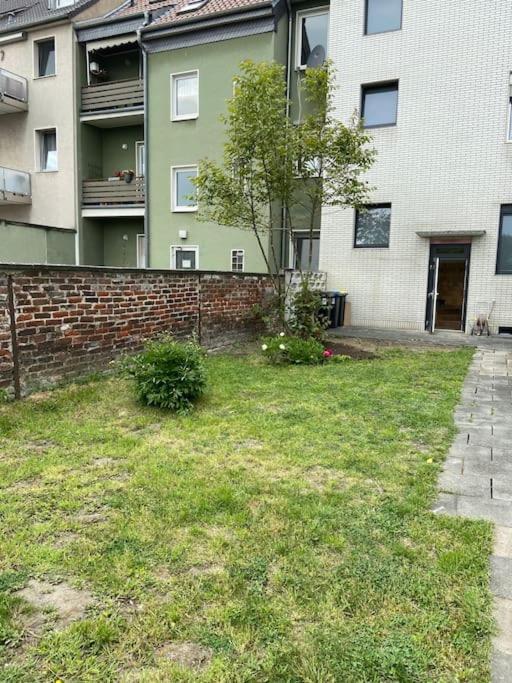 Charmante Gartenwohnung Mit Privatem Grossen Garten Kolonia Zewnętrze zdjęcie