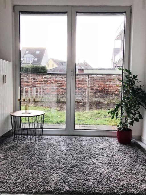 Charmante Gartenwohnung Mit Privatem Grossen Garten Kolonia Zewnętrze zdjęcie